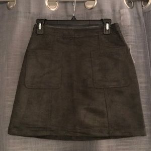 Hunter green, Old Navy skirt with pockets